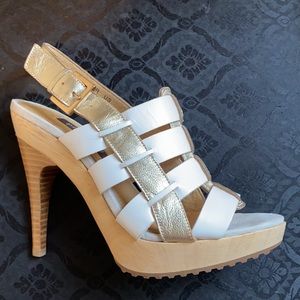 🆕 PILAR ABRIL Designer Platform Heels…Metallic Silver & White… NWOT!!!
